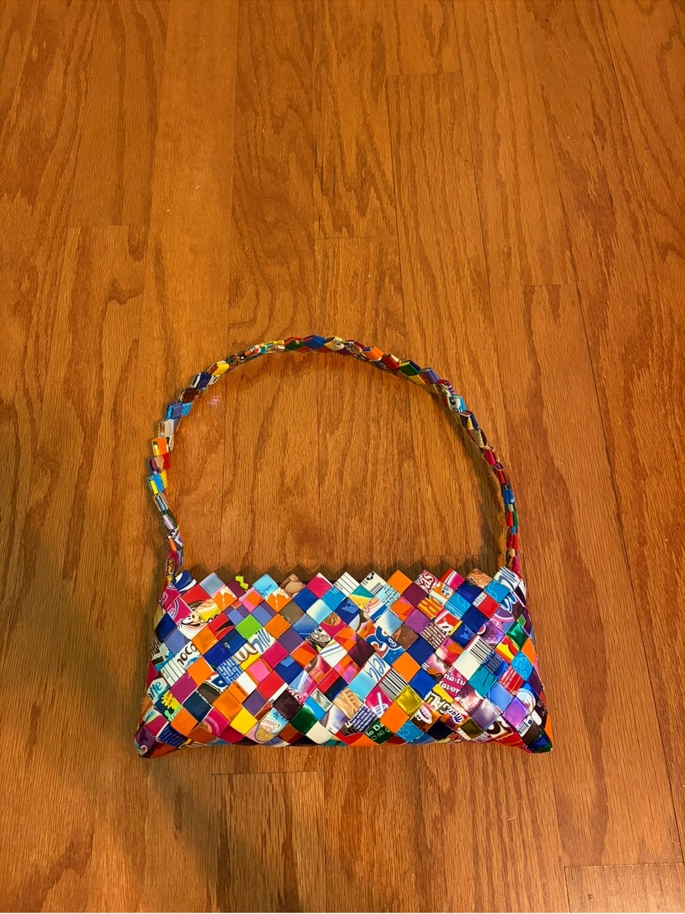 Handmade Recycled Magazine Woven Handbag Colorful Art Purse Statement Bag - Picture 2 of 8